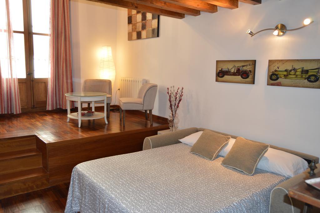 Apartamentos Nuncio Viejo Toledo Room photo